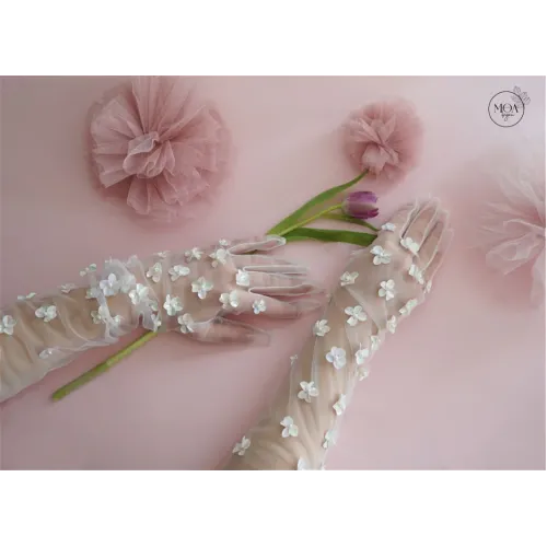 Manusi pentru mirese cu flori 3D