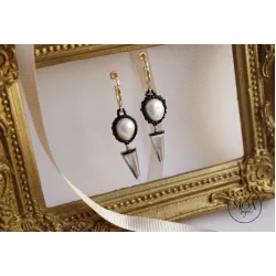 Cercei Acantha V cu perle de cultura si broderie de margele