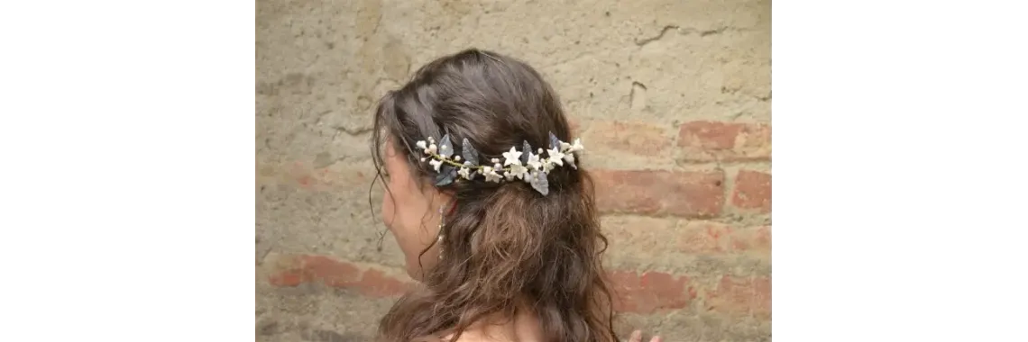 Coronita mireasa cu flori din lut polimeric